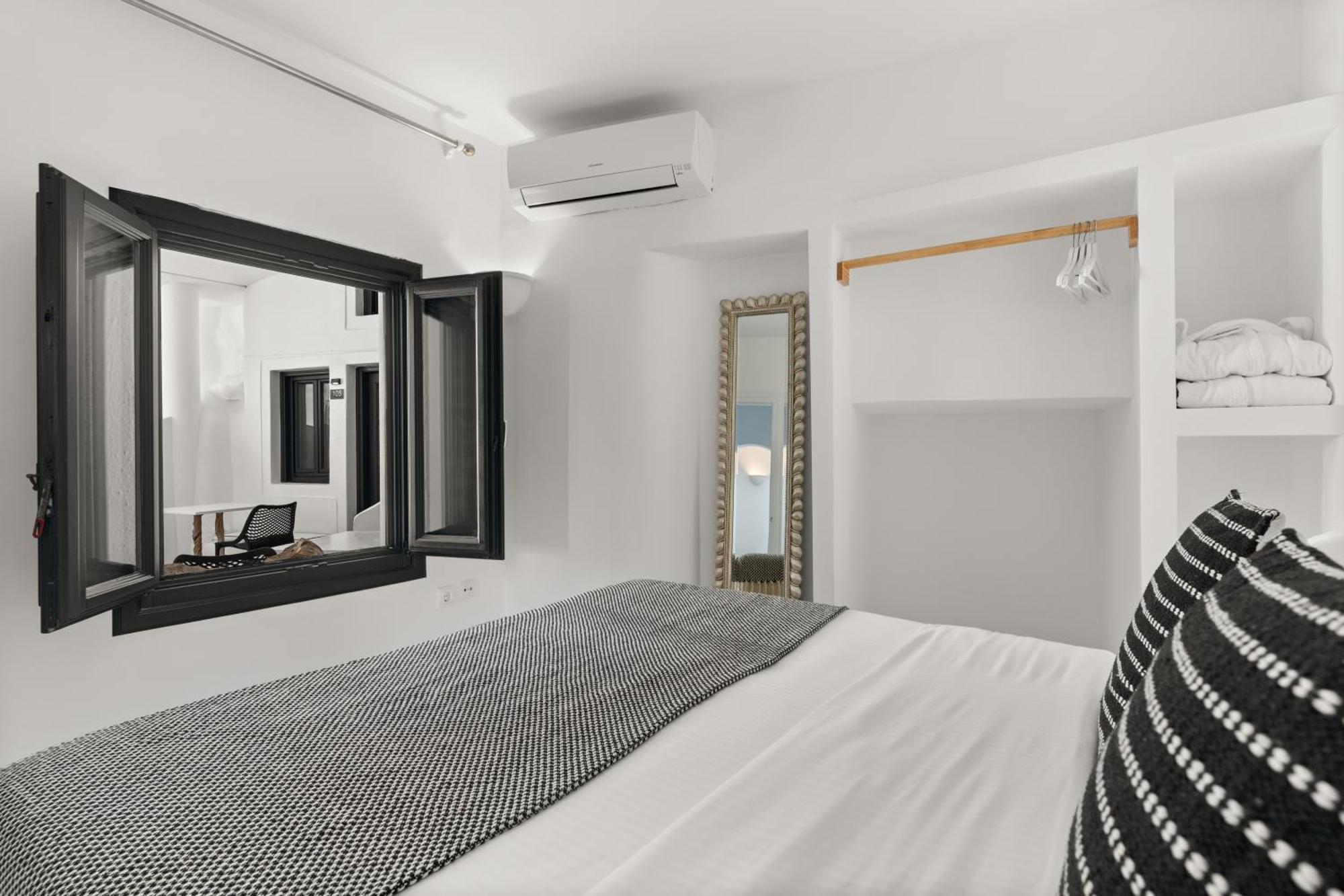 Mill Houses New Elegant Suites Φηρά Εξωτερικό φωτογραφία